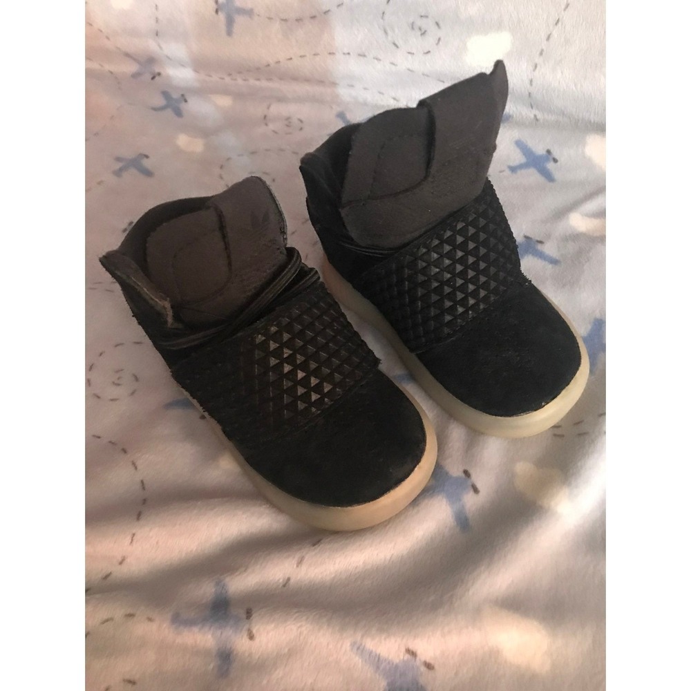 Adidas tubular basketball shoes size 4 TODDLER